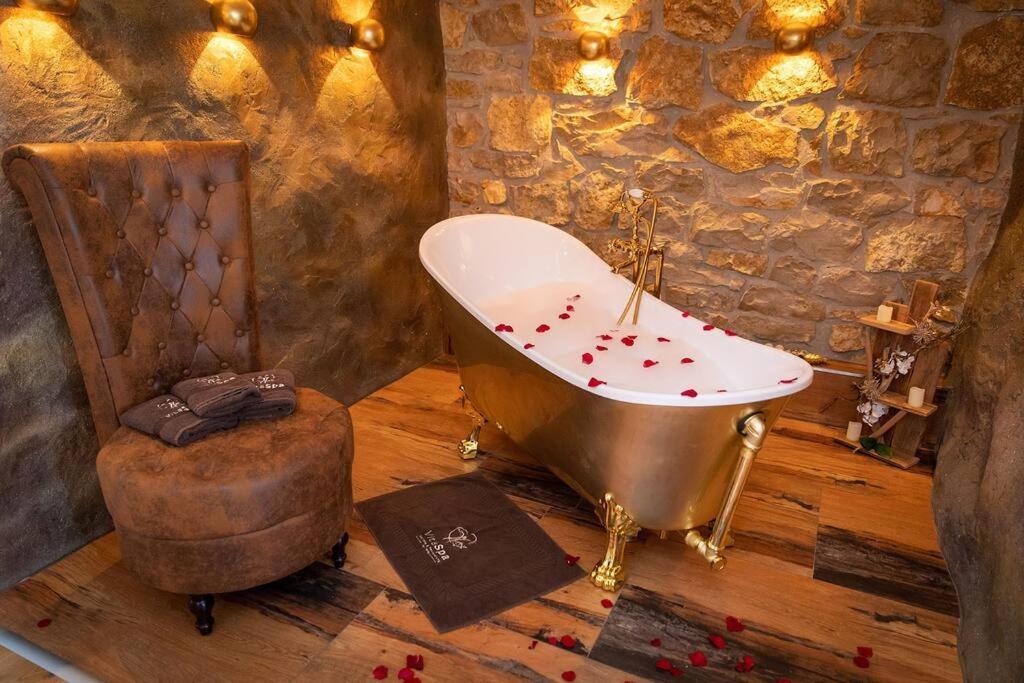 Vitaspa - Whirlpool & Sauna Privatspa